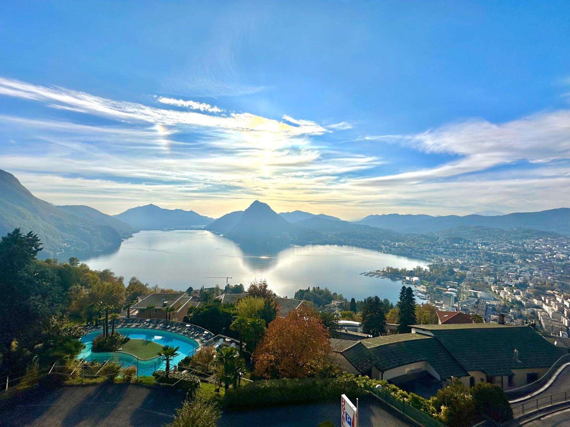 Suite com Vista Lago e Varanda