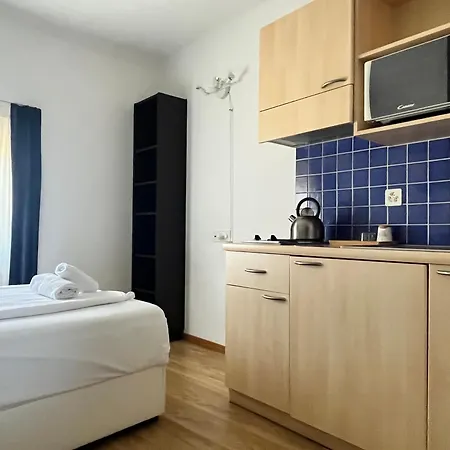 Guesthouse Lugano Center By Lr-3